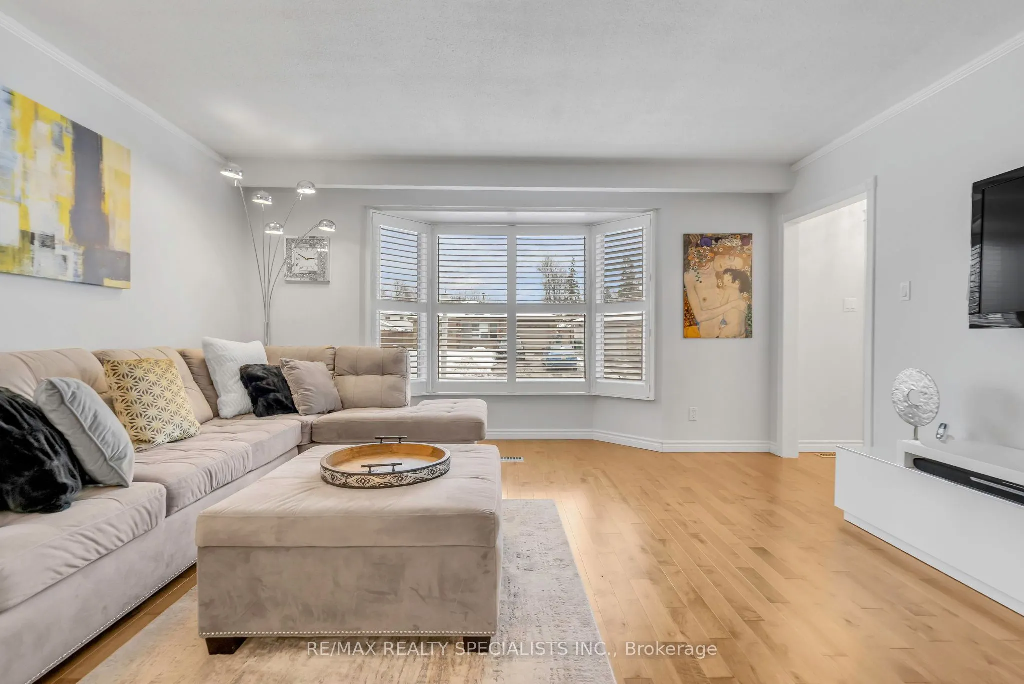 63 Lockton Crescent