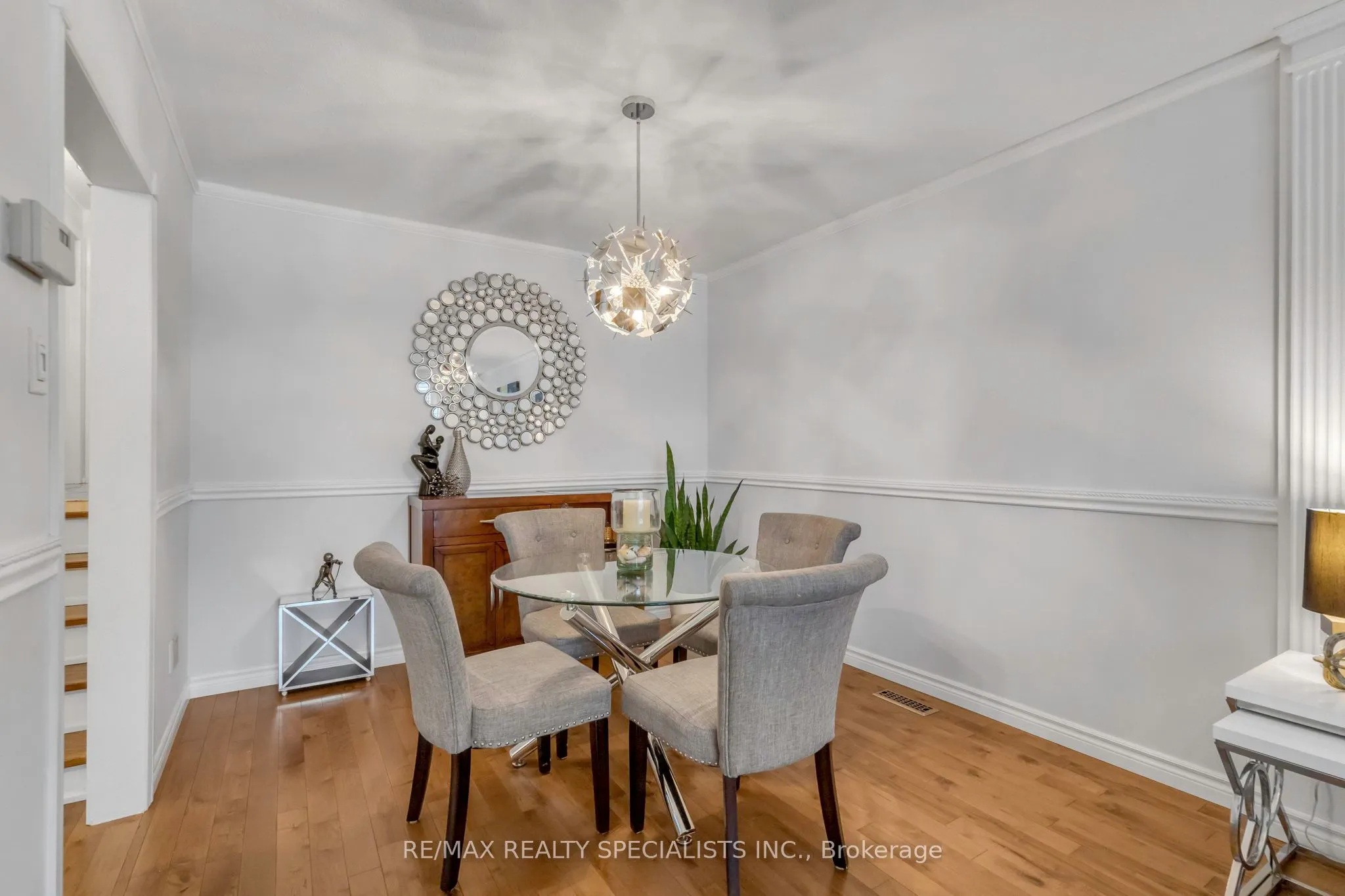 63 Lockton Crescent