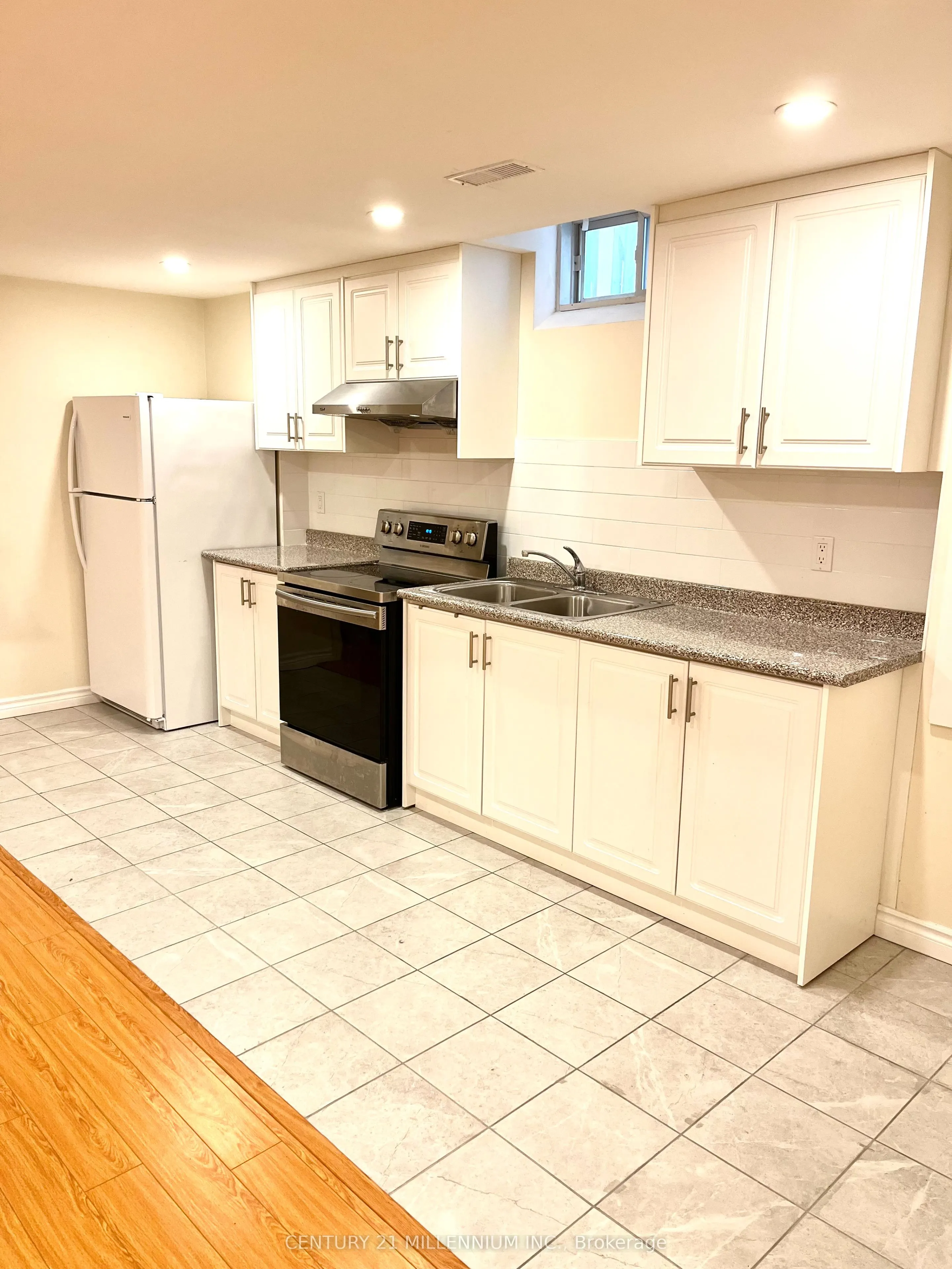 3744 Althorpe Circle