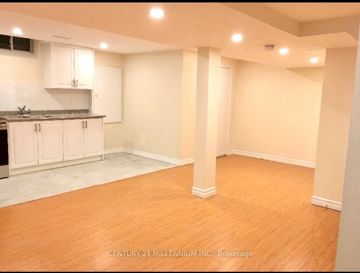 3744 Althorpe Circle