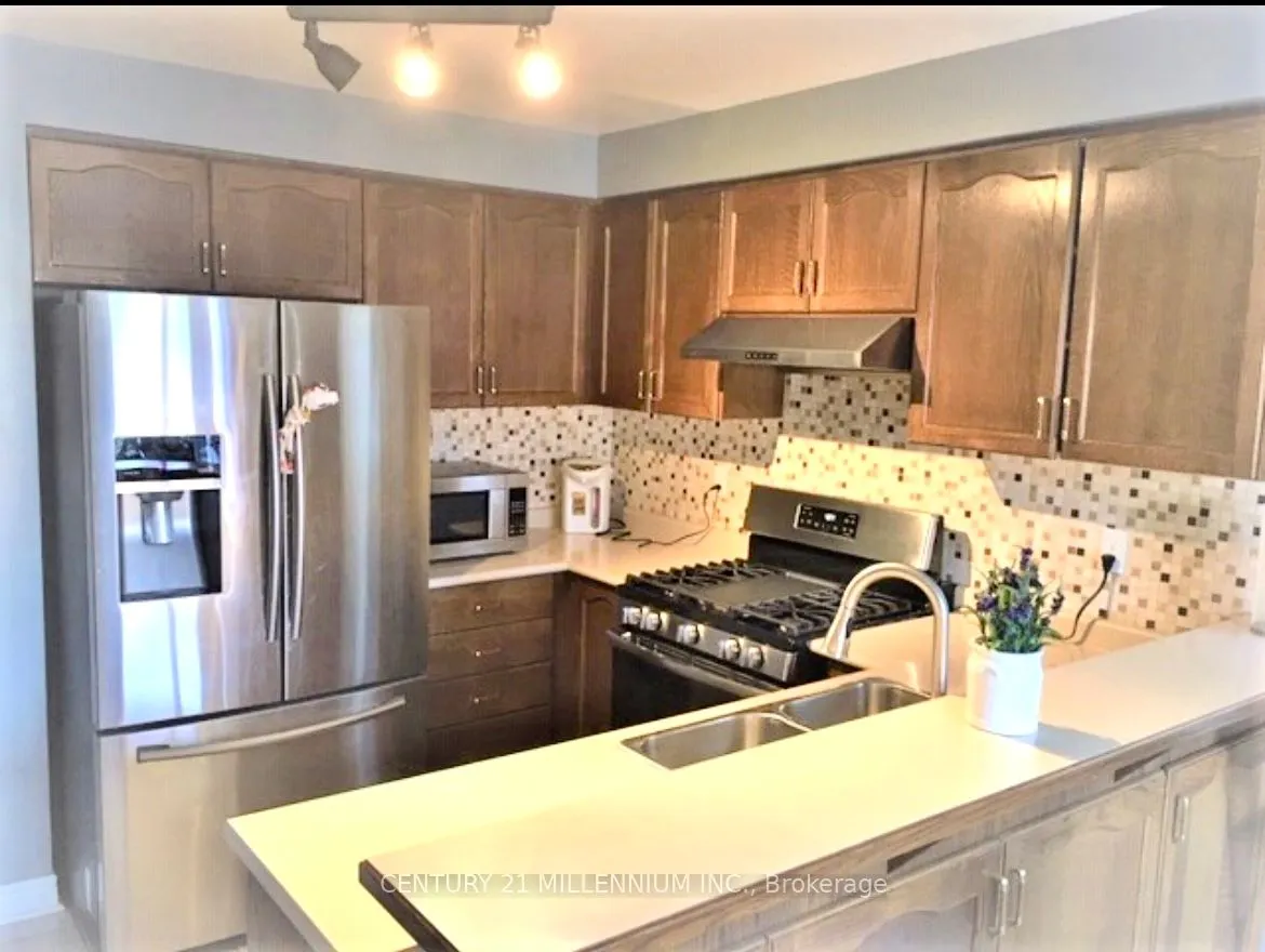3744 Althorpe Circle