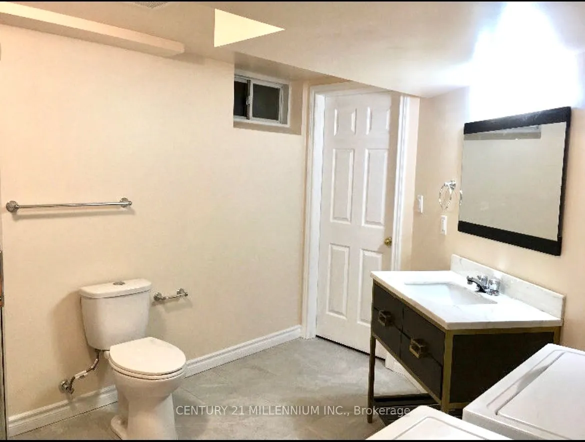 3744 Althorpe Circle