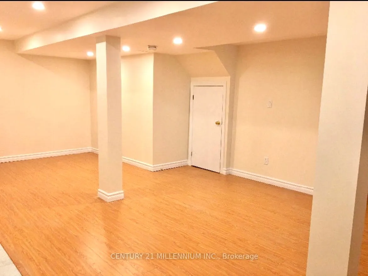 3744 Althorpe Circle