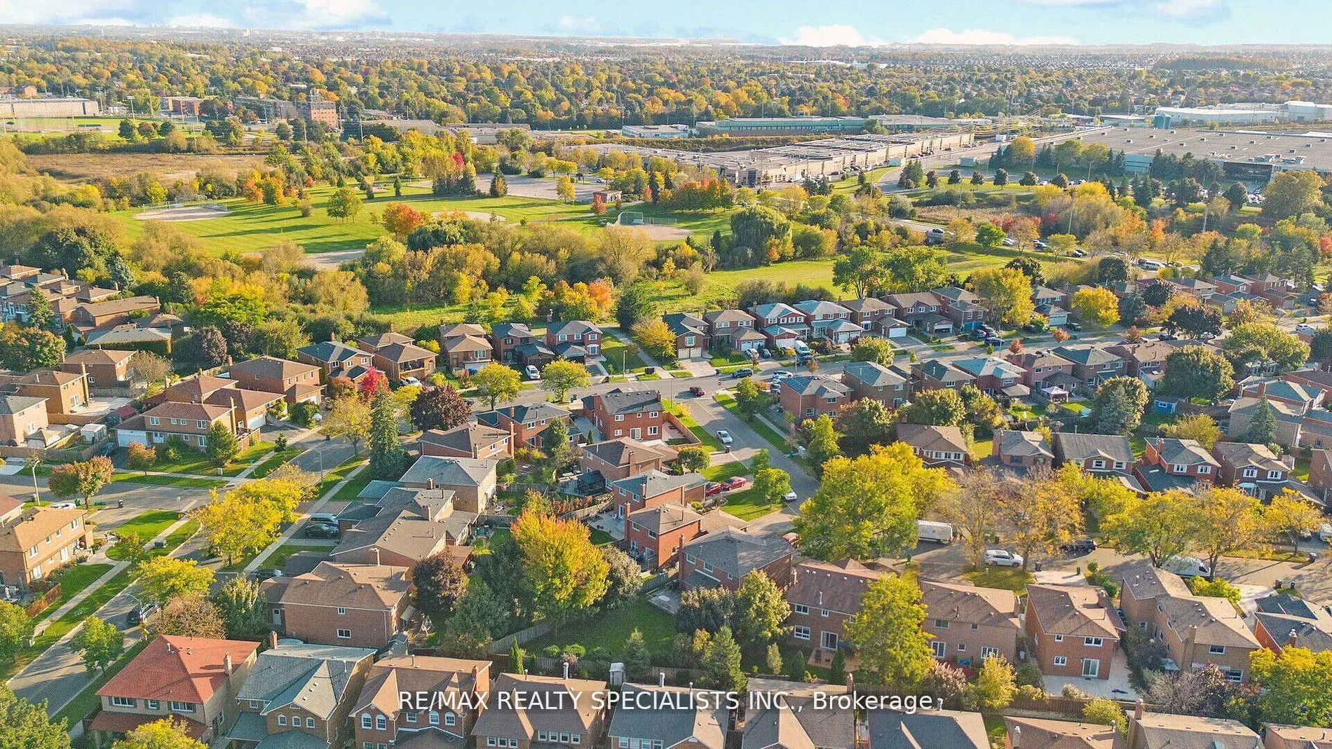 13 Stillwater Crescent
