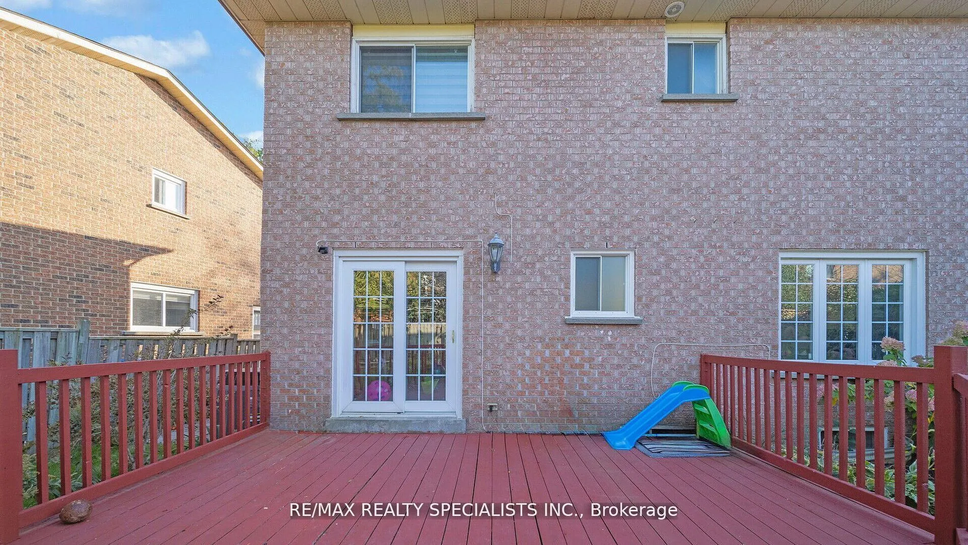 13 Stillwater Crescent