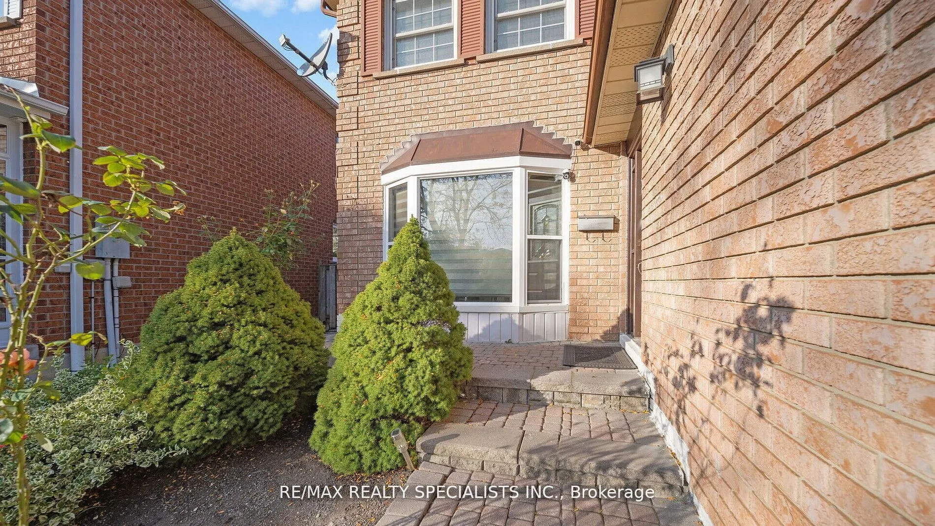 13 Stillwater Crescent
