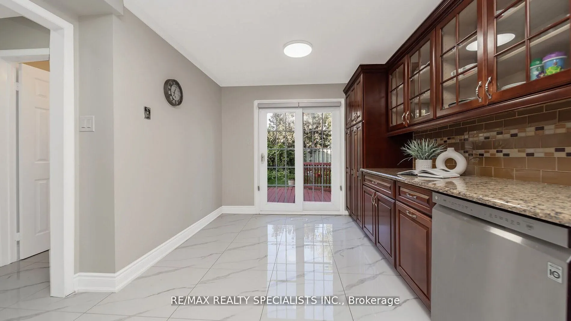 13 Stillwater Crescent
