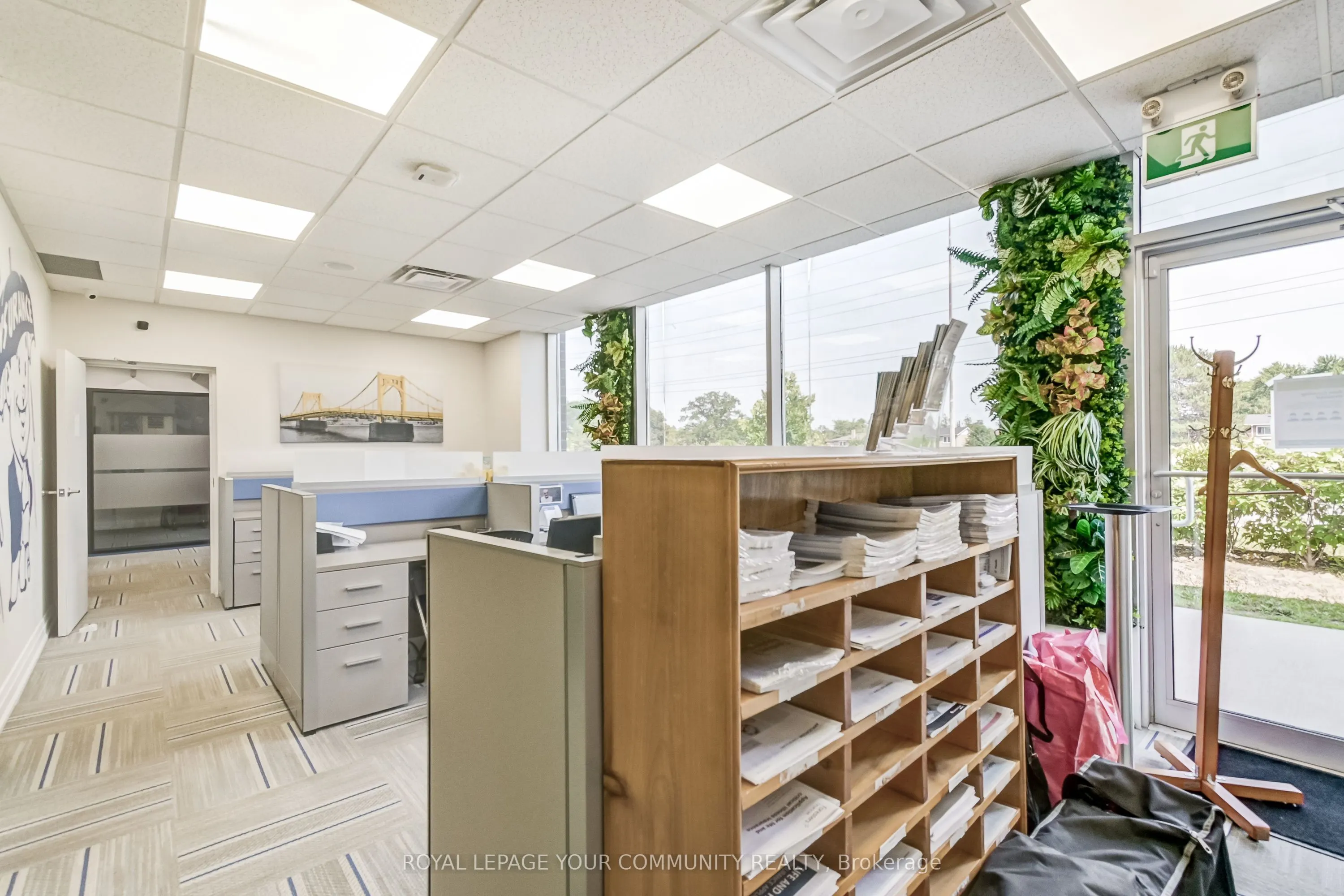 1185 Queensway E, #7