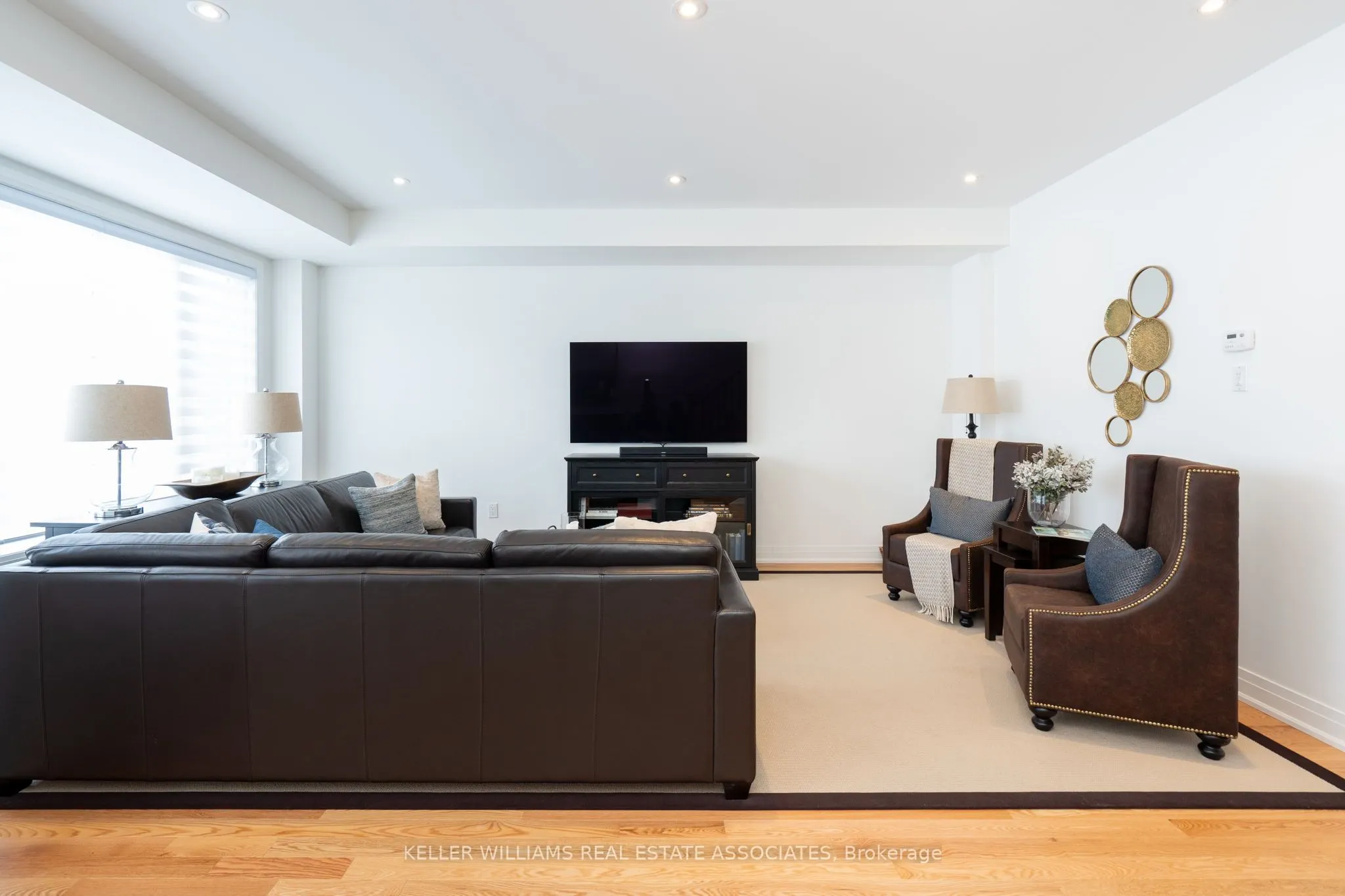 16 Humberstone Drive