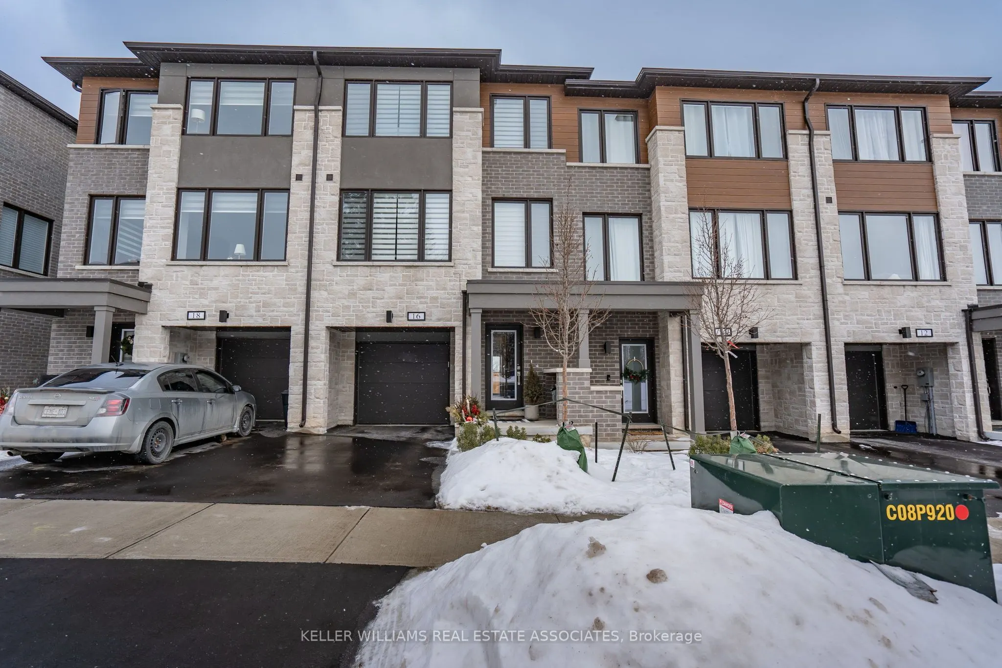 16 Humberstone Drive