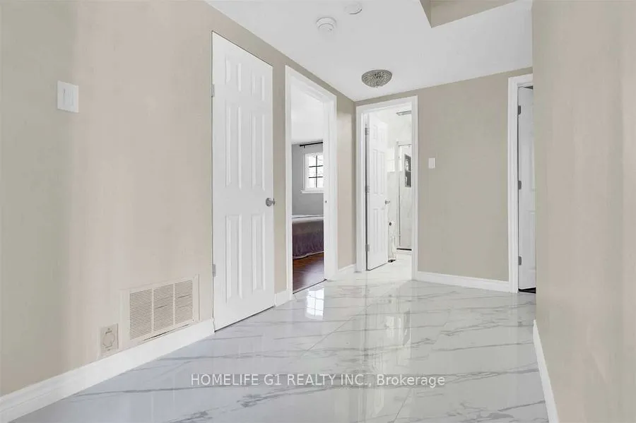57 Bromley Crescent