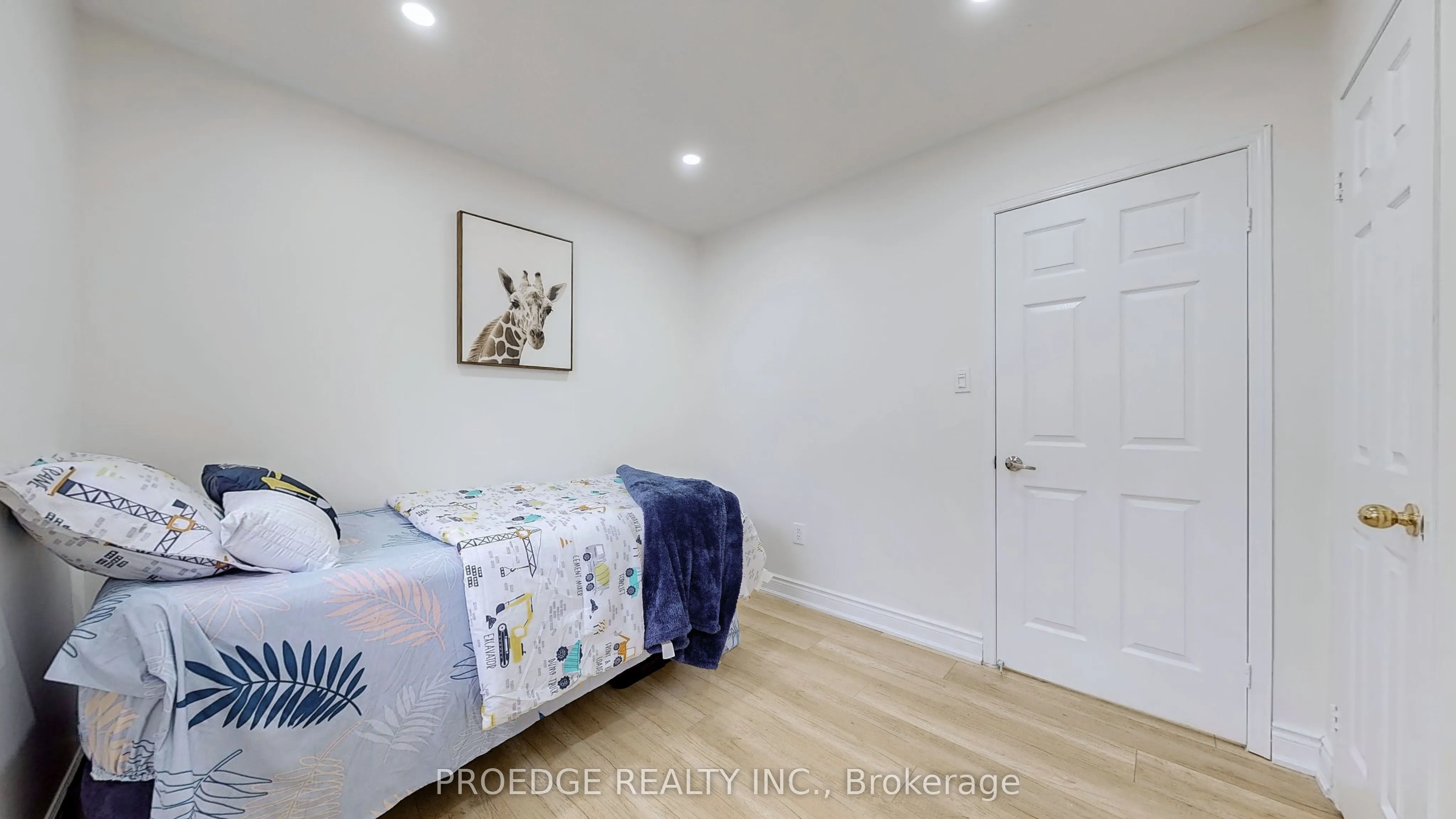 31 Luella Crescent