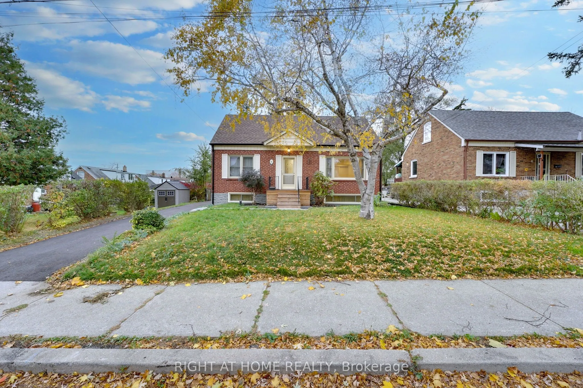 6 Adele Avenue