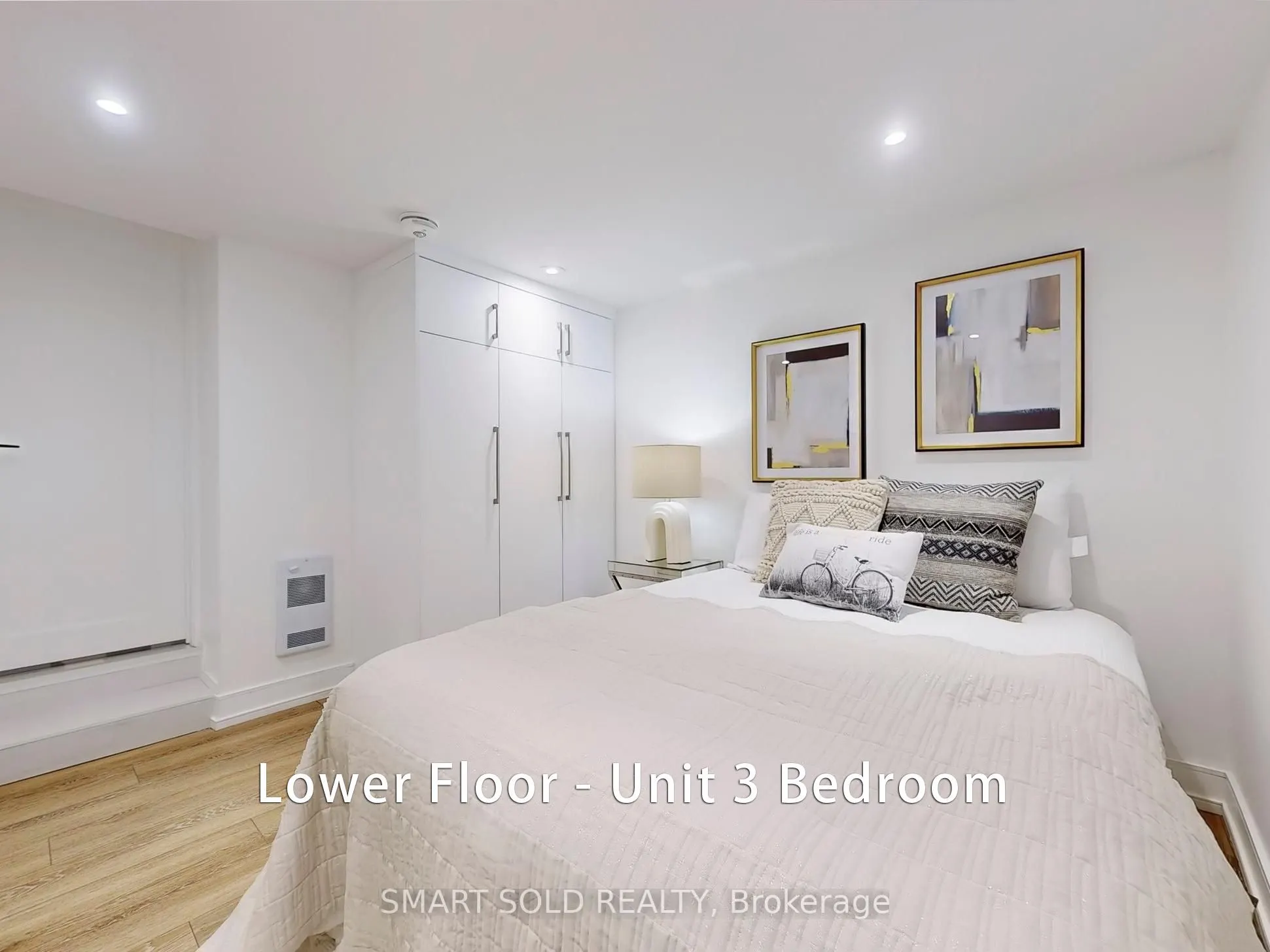 1448 Bloor Street W