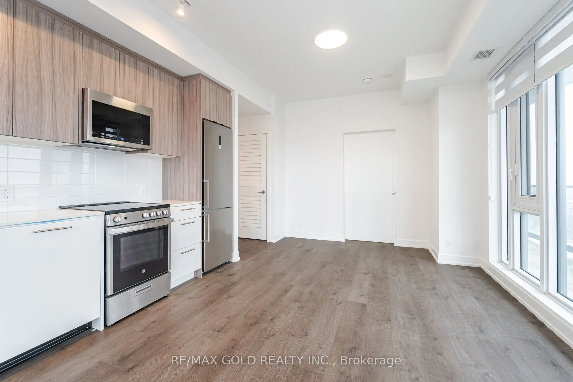 215 Veterans Drive, #703