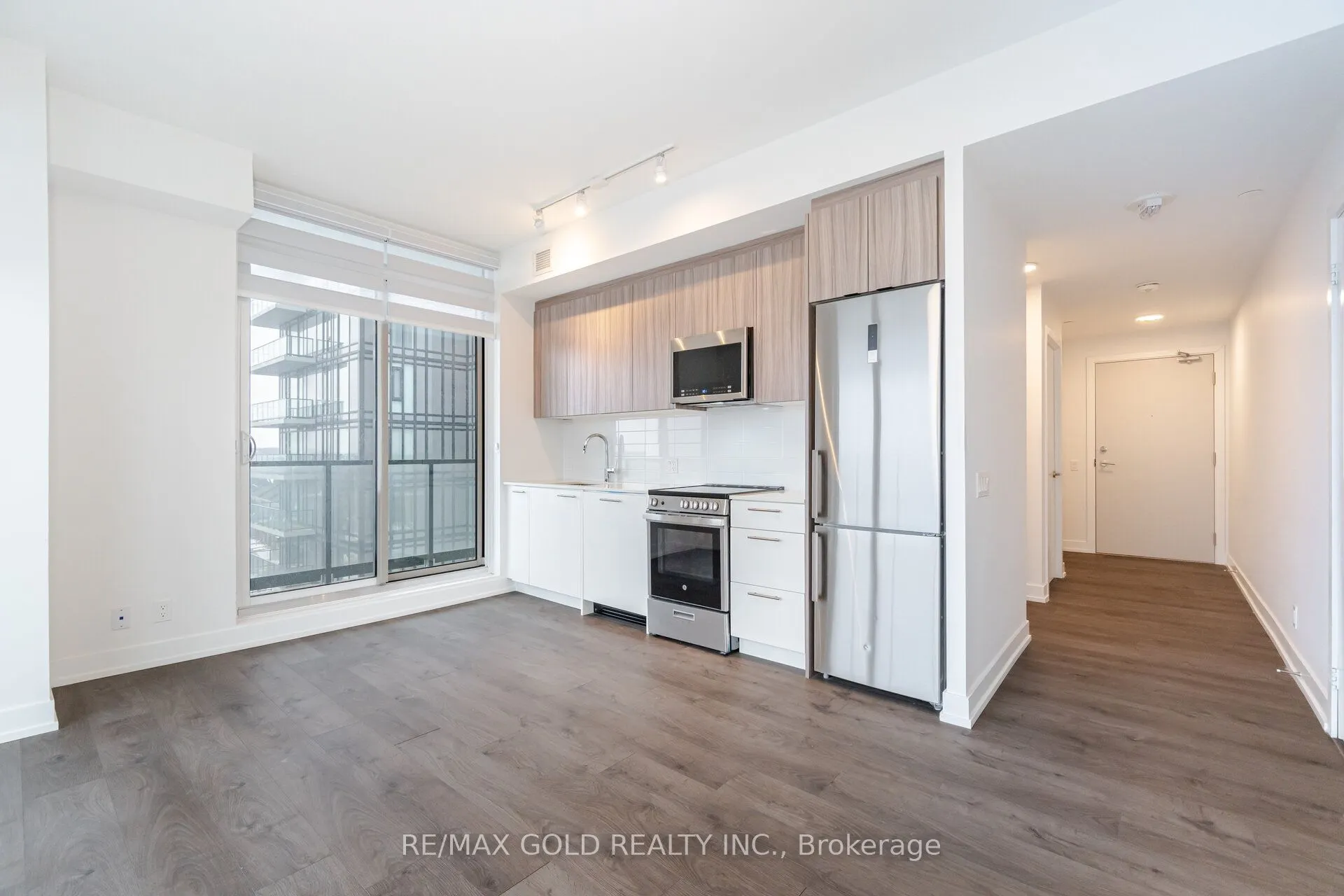 215 Veterans Drive, #703
