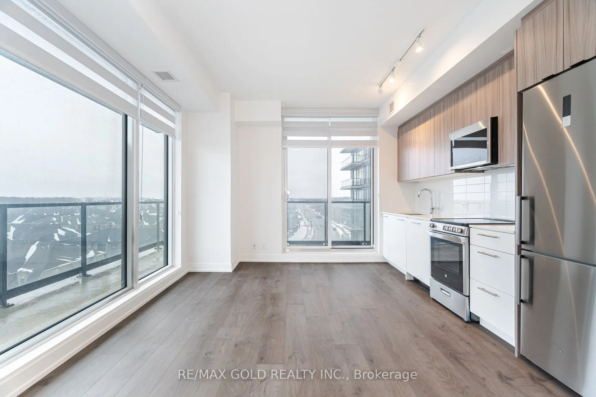 215 Veterans Drive, #703