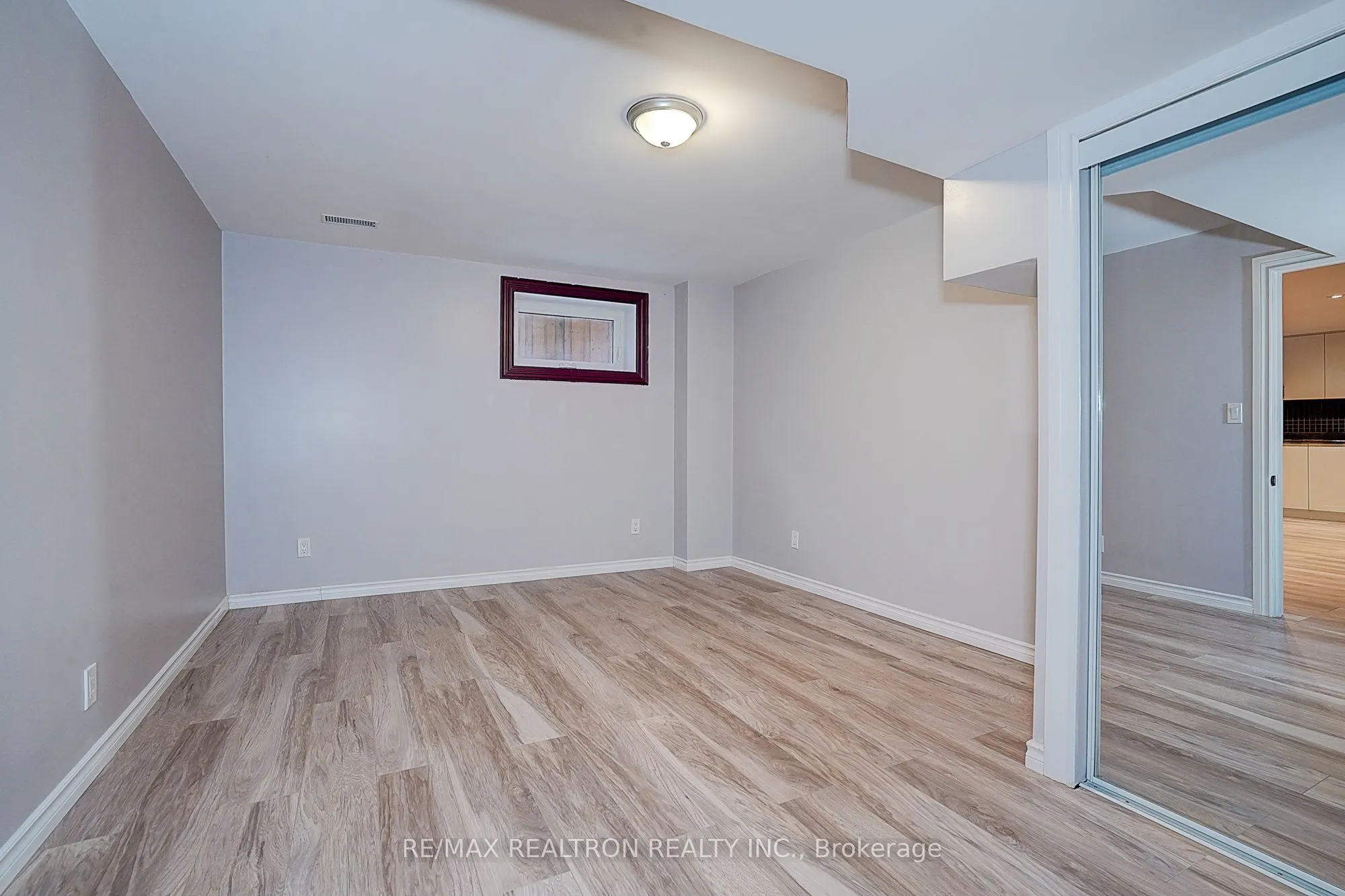 3043 Weston Road