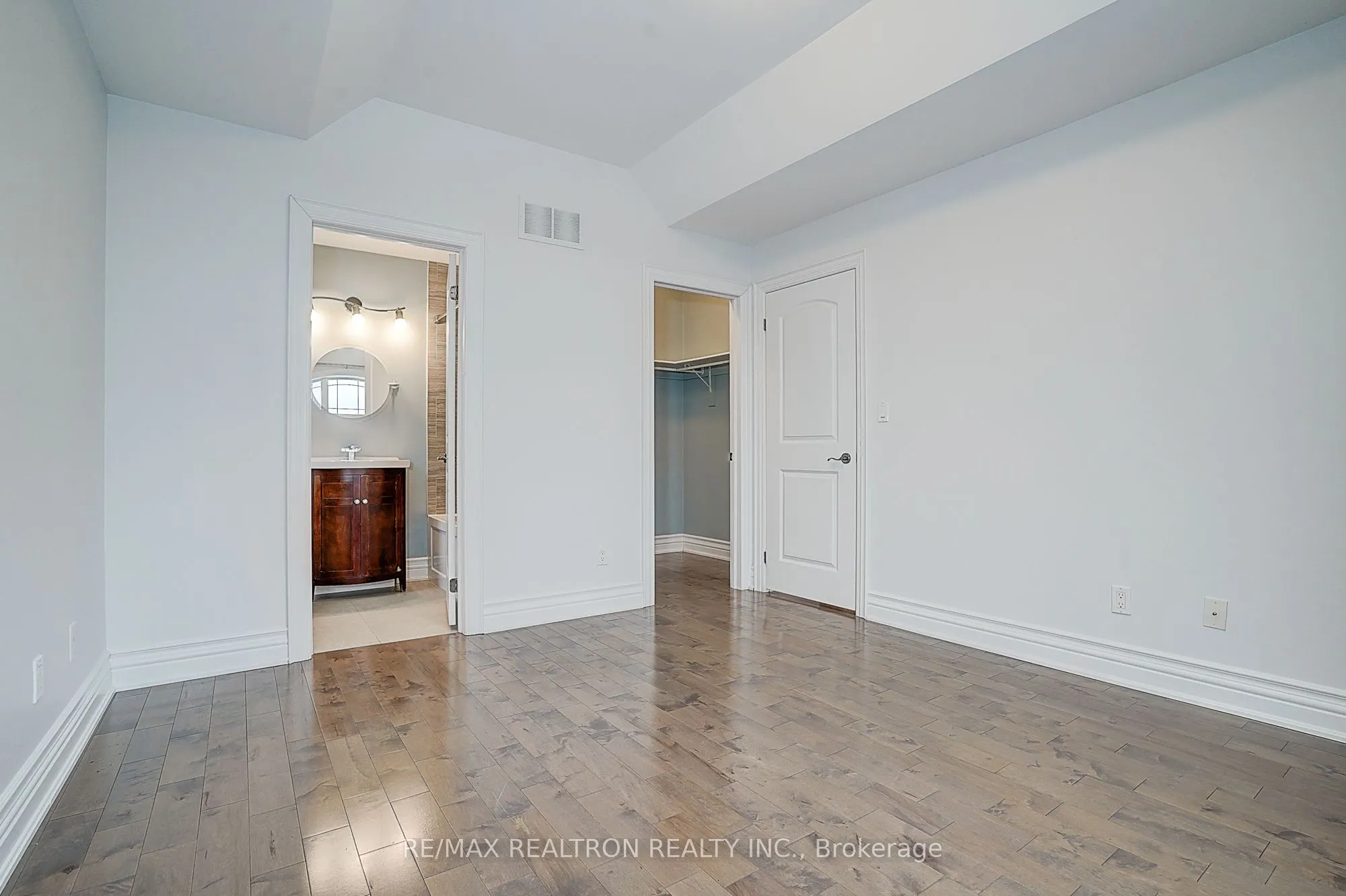 3043 Weston Road