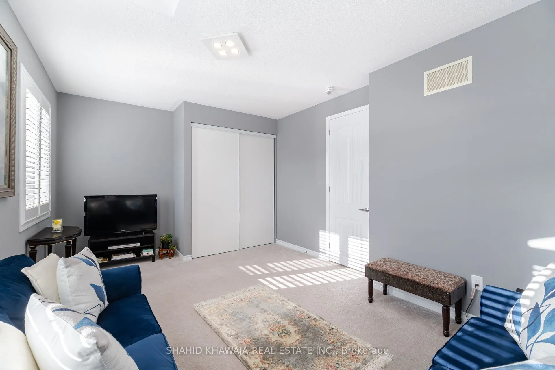 1388 Connaught Terrace
