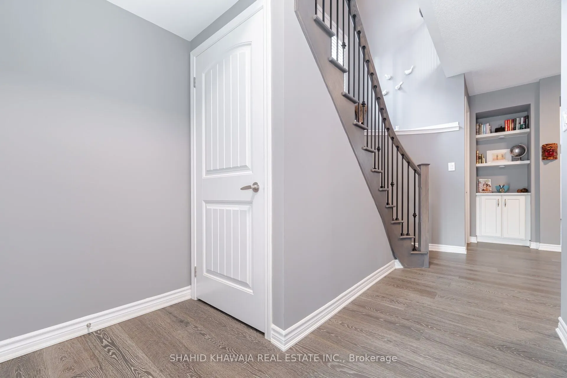 1388 Connaught Terrace