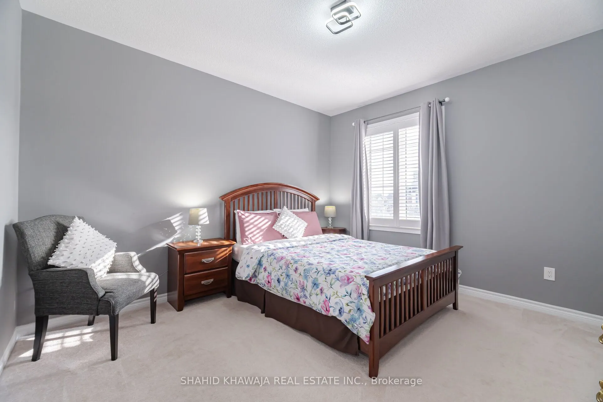 1388 Connaught Terrace
