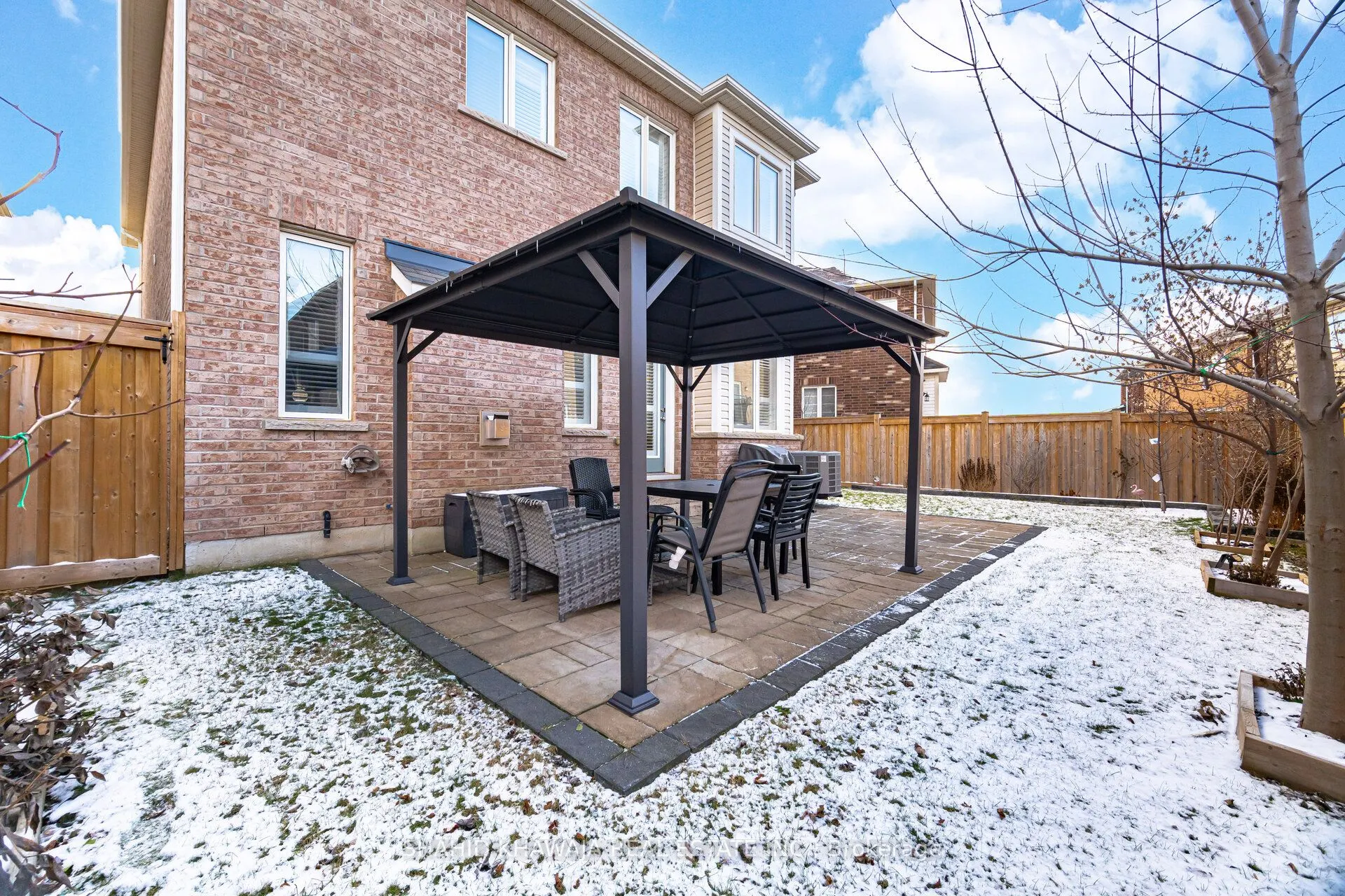 1388 Connaught Terrace