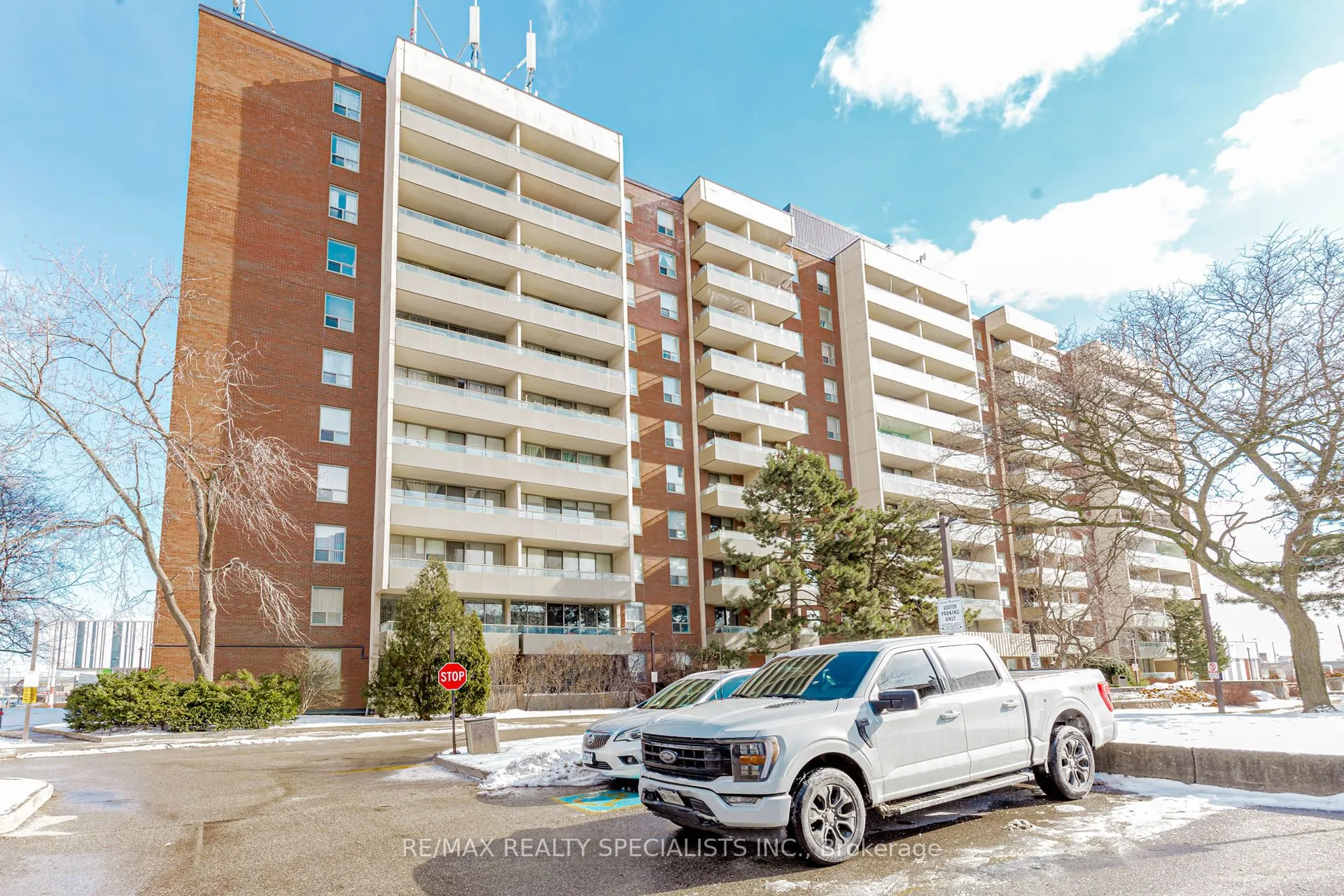 1 Four Winds Drive #106