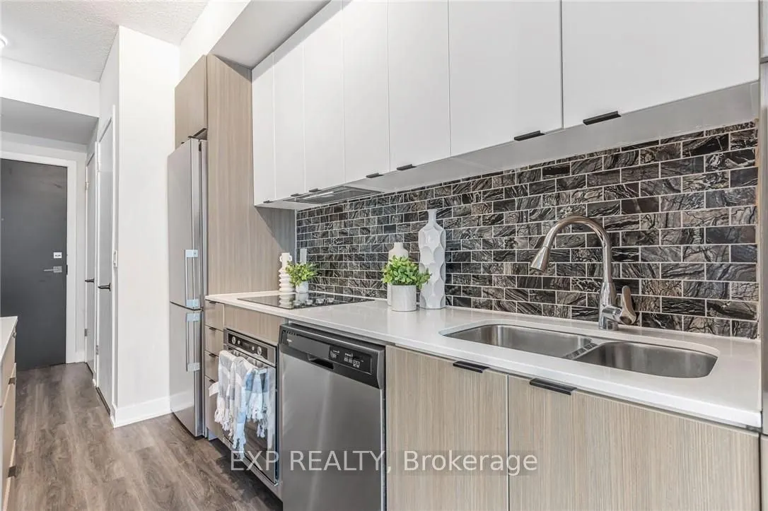 5220 Dundas Street, #312