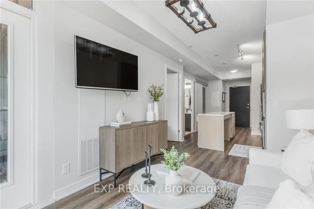 5220 Dundas Street, #312