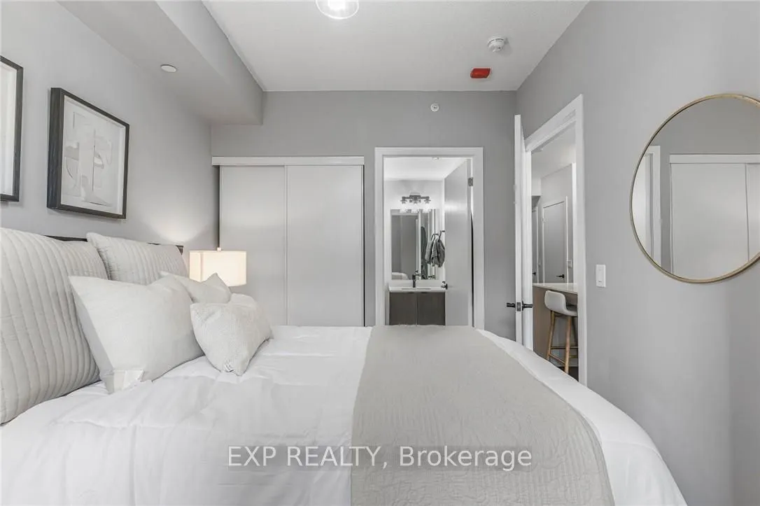 5220 Dundas Street, #312