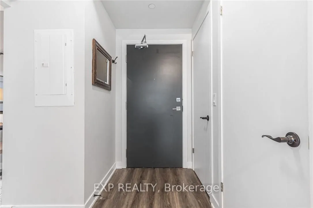 5220 Dundas Street, #312