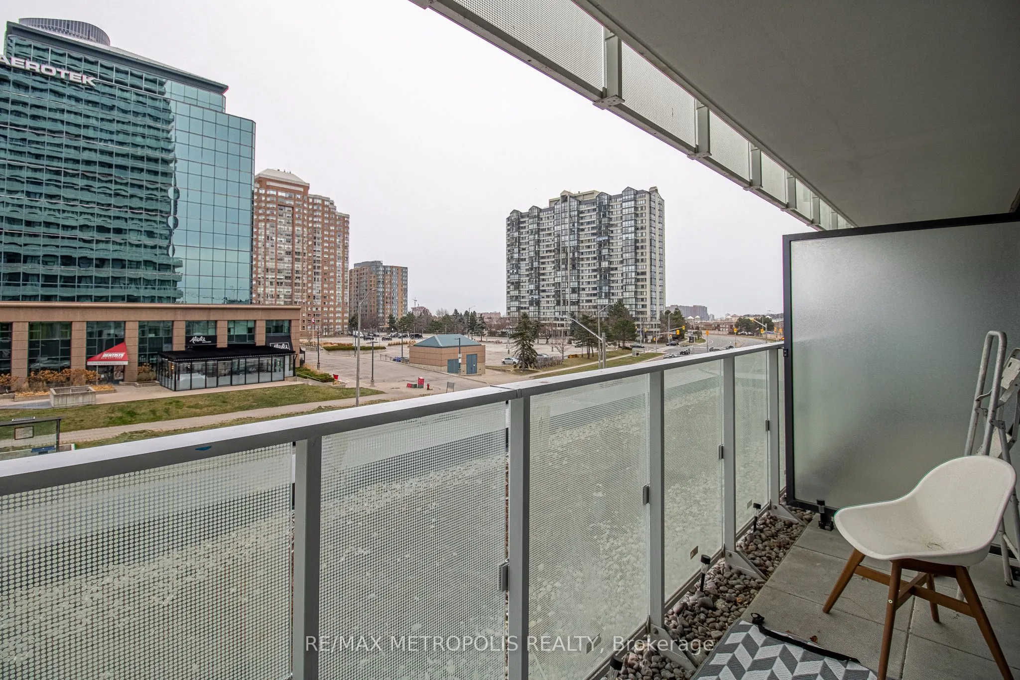 3900 Confederation Pkwy #216