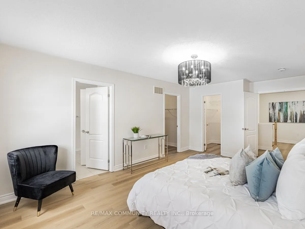 69 Robert Parkinson Drive