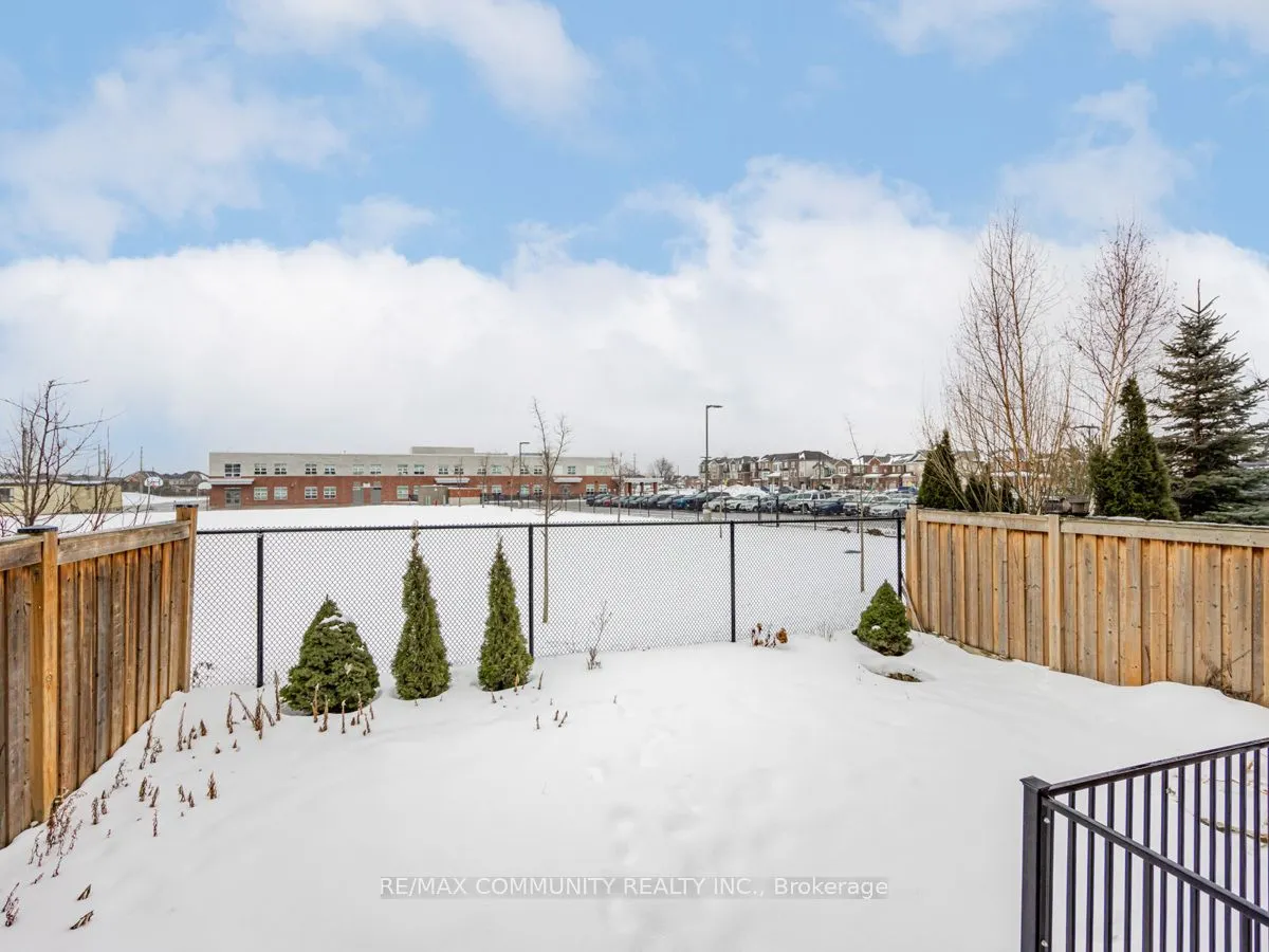 69 Robert Parkinson Drive
