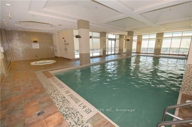 335 Rathburn Road W, #2007