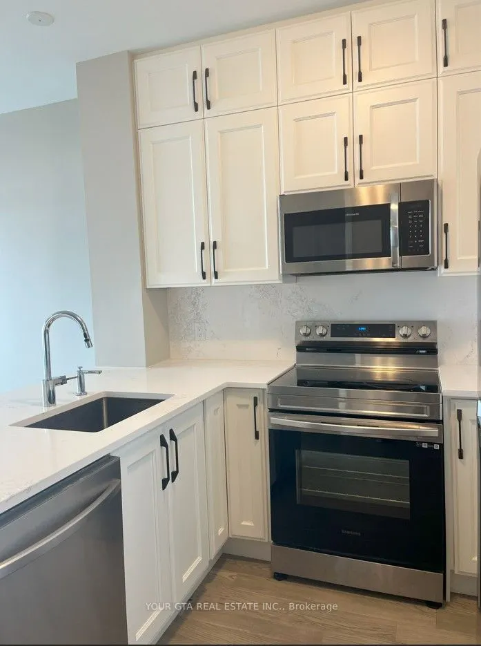460 Gordon Krantz Avenue, #519