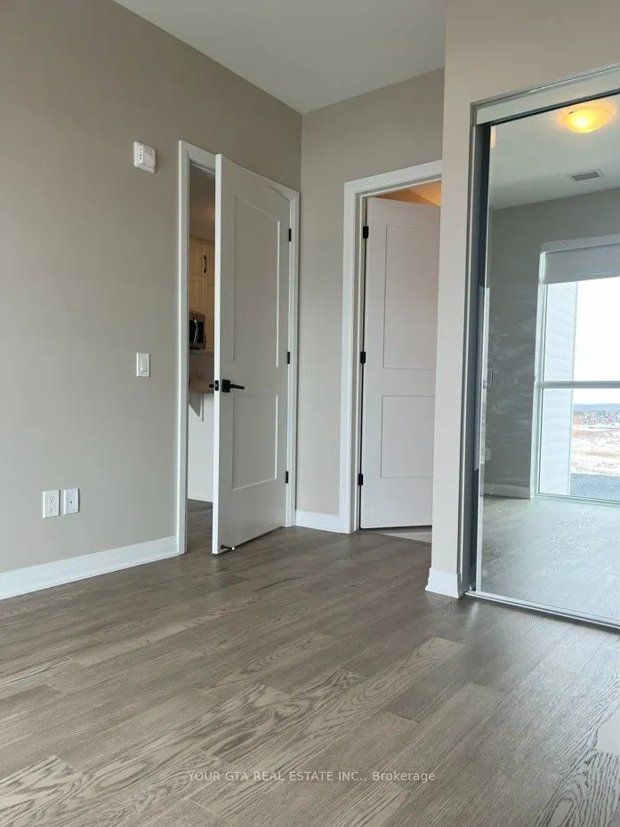 460 Gordon Krantz Avenue, #519