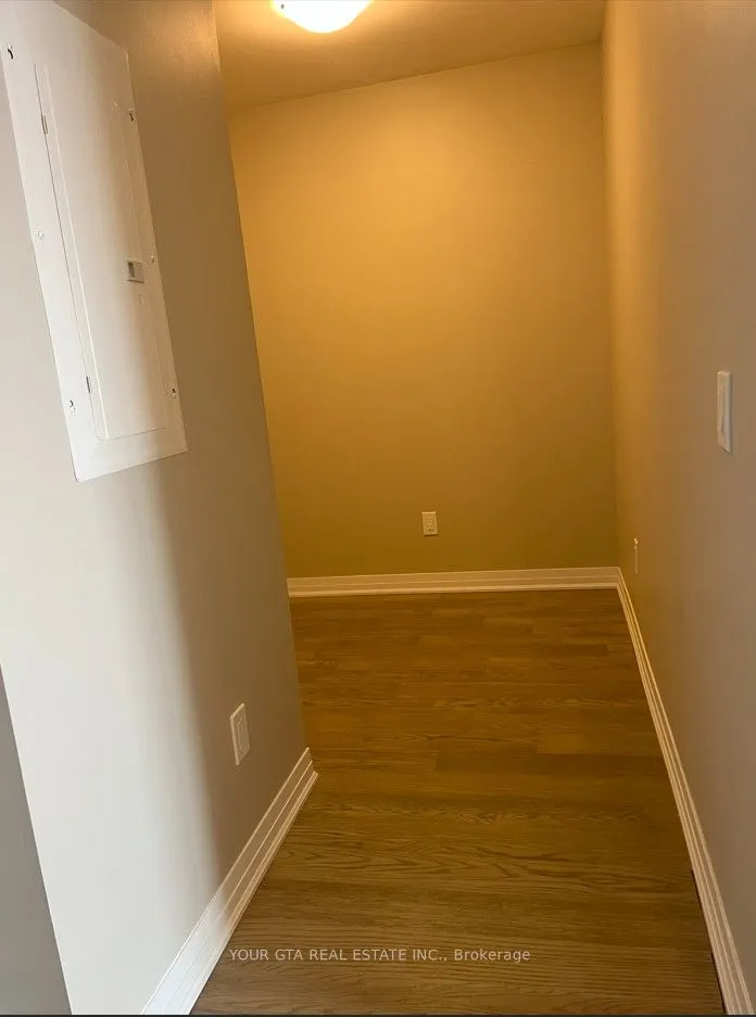 460 Gordon Krantz Avenue, #519