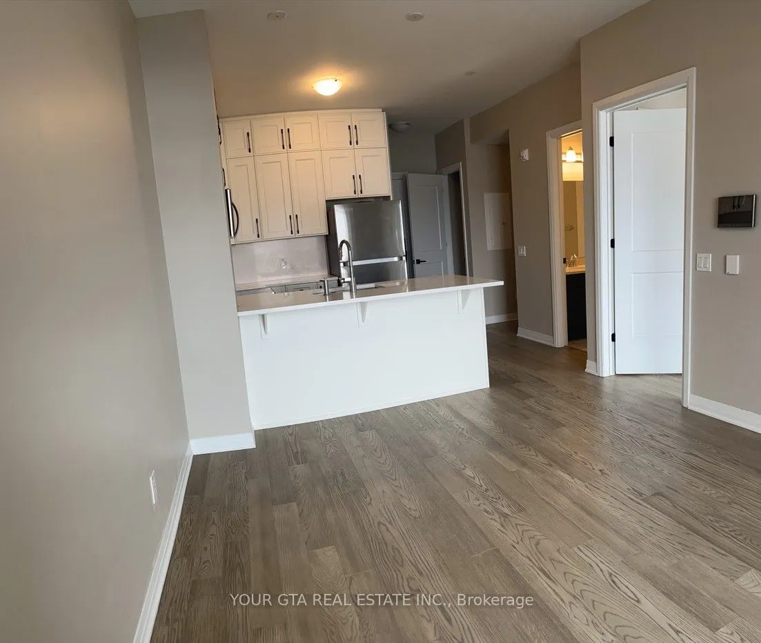 460 Gordon Krantz Avenue, #519