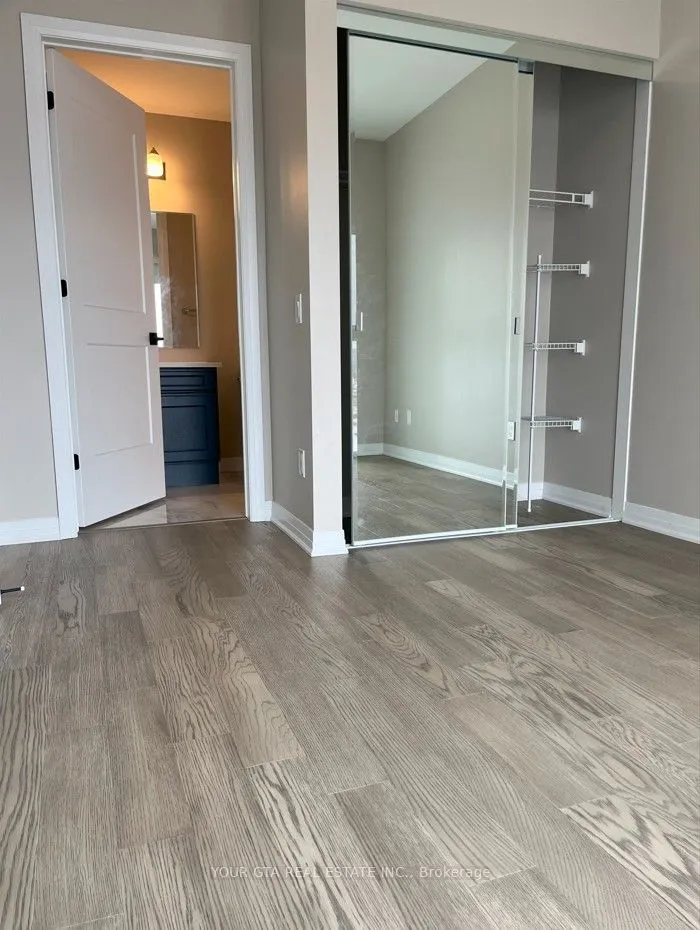 460 Gordon Krantz Avenue, #519