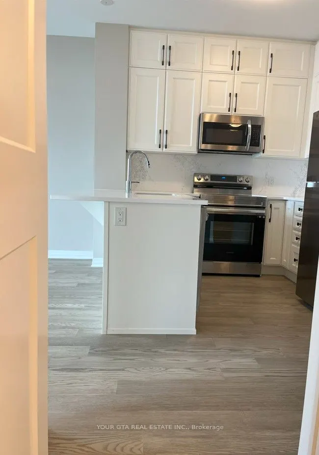 460 Gordon Krantz Avenue, #519