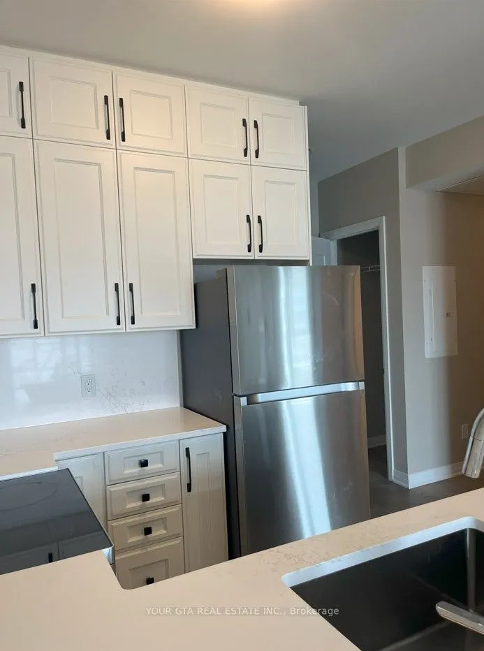 460 Gordon Krantz Avenue, #519