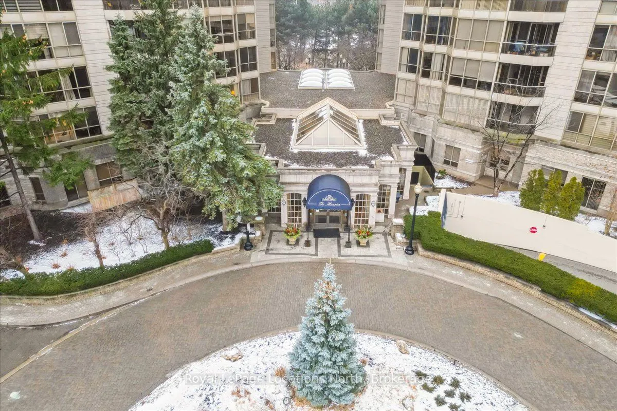 55 Kingsbridge Garden Circle, #213
