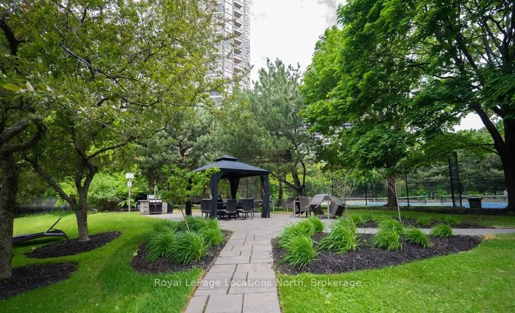 55 Kingsbridge Garden Circle, #213