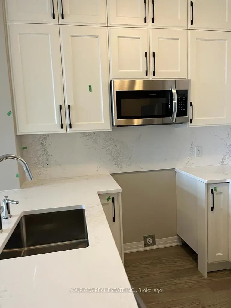 460 Gordon Krantz Avenue, #519