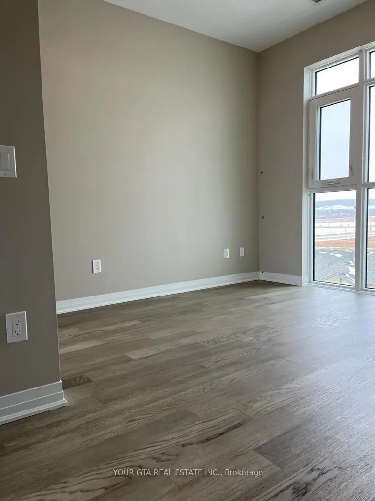 460 Gordon Krantz Avenue, #519