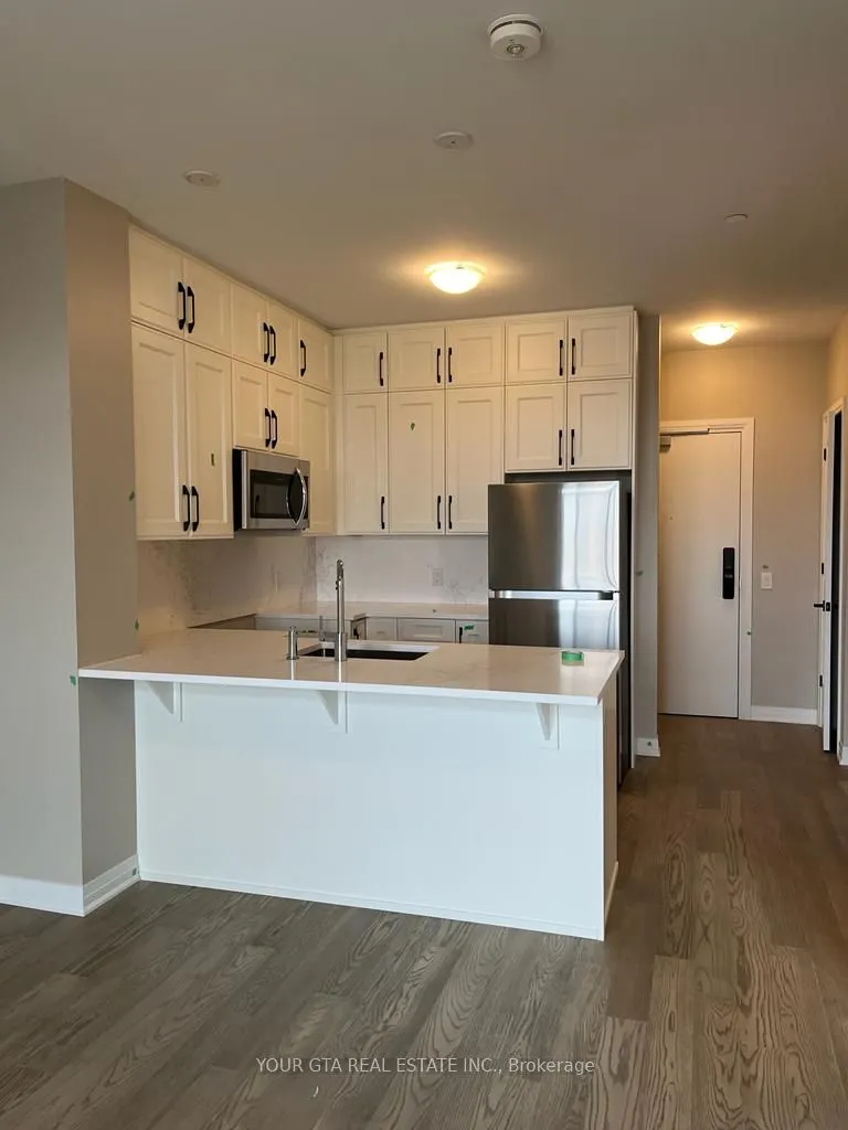 460 Gordon Krantz Avenue, #519