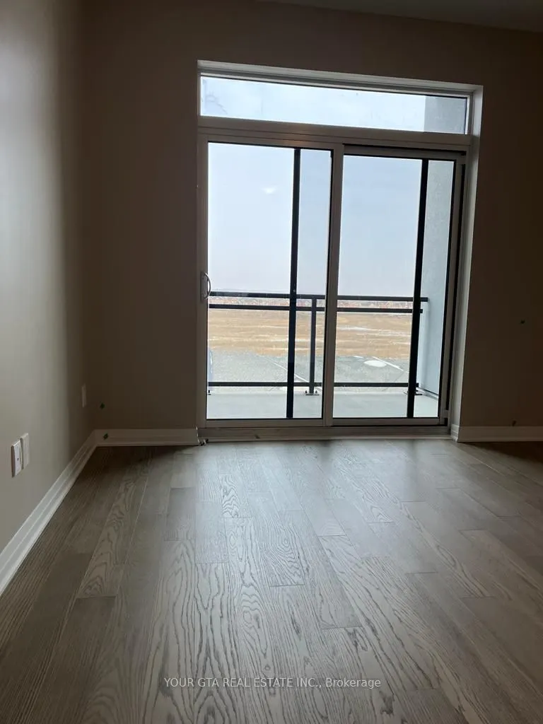 460 Gordon Krantz Avenue, #519