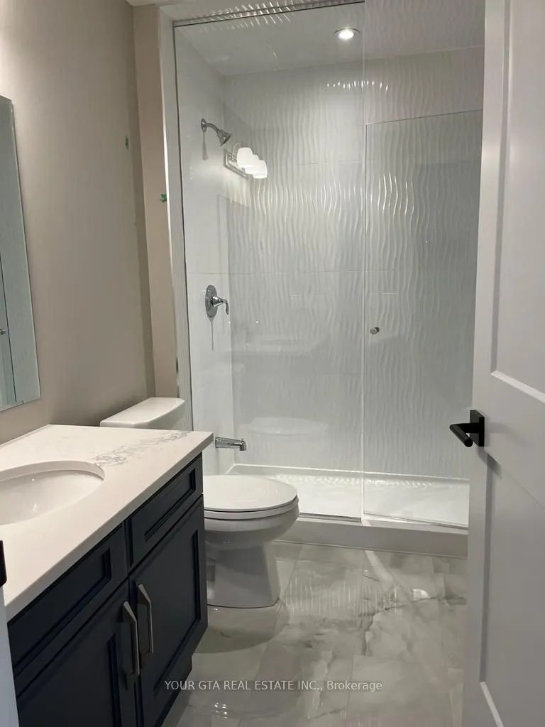 460 Gordon Krantz Avenue, #519